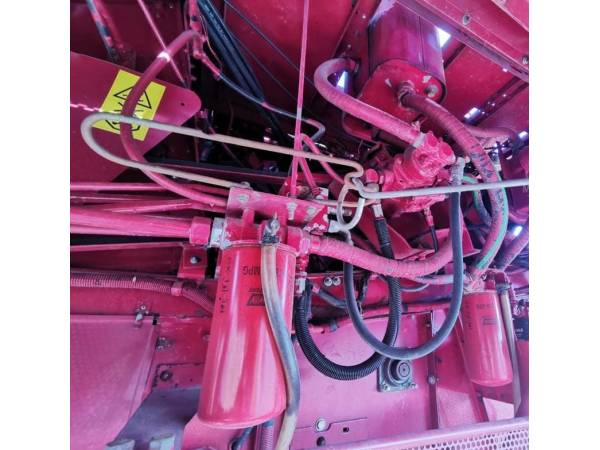 Комбайн Case IH 2388 (1999)