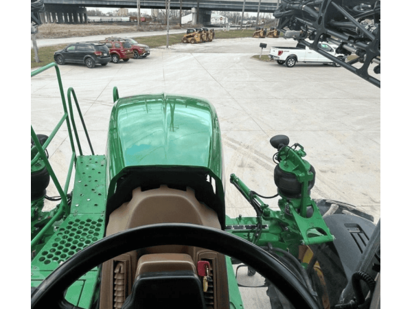 Самоходный опрыскиватель John Deere 4830 (2008)