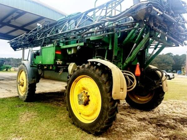 Самоходный опрыскиватель John Deere 4730 (2013)