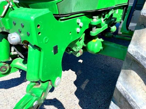Трактор John Deere 6150M (2013)