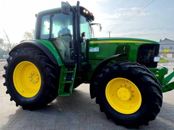 Трактор John Deere 6920 (2002)