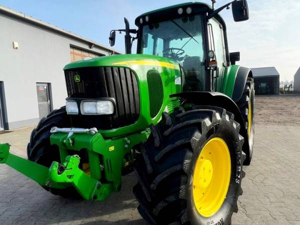 Трактор John Deere 6920 (2002)