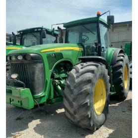 Трактор John Deere 8220 (2004)