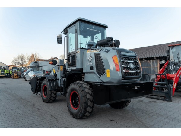 Телескопічний навантажувач Kingway 912 T (2024)