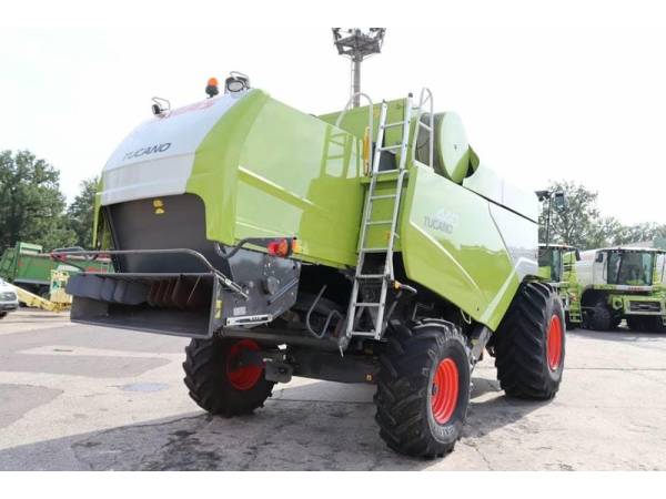 Комбайн Claas Tucano 440 (2013)