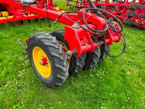 Посівний комплекс Vaderstad Rapid 400C (2010)