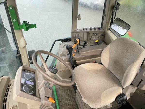Трактор John Deere 6120 M (2016)
