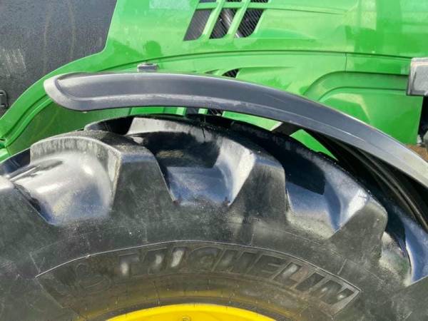 Трактор John Deere 6130 R (2015)