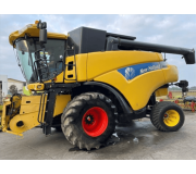 Комбайн New Holland CR 9060