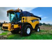 Комбайн New Holland CX 860