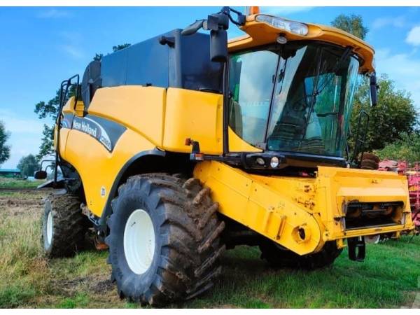 Комбайн New Holland CX 860 (2003)