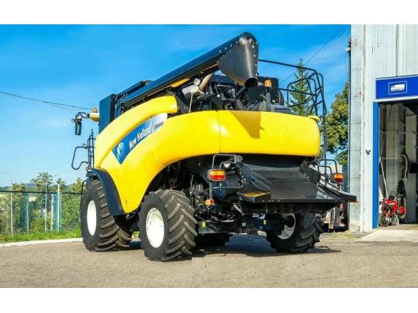 Комбайн New Holland CR 9060 (2008)