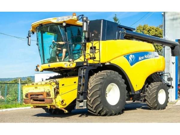 Комбайн New Holland CR 9060 (2008)