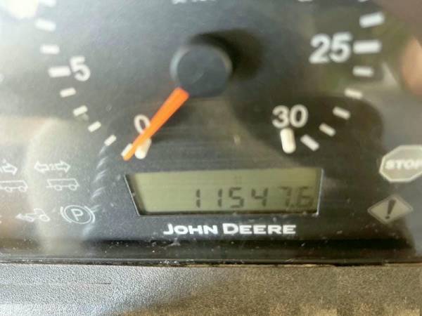 Трактор John Deere 5090M (2011)
