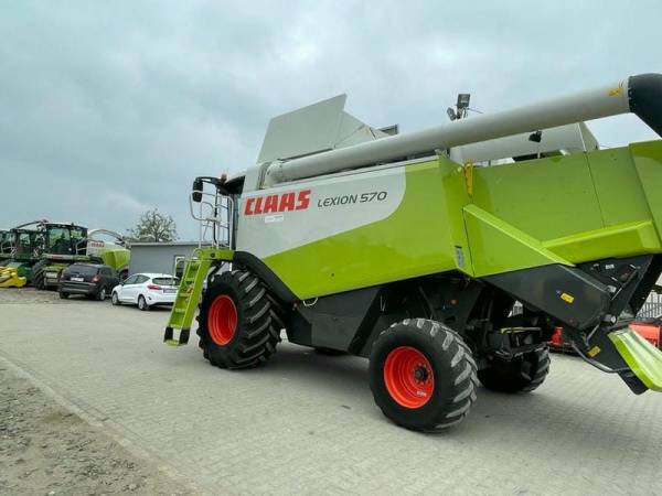 Комбайн Claas Lexion 570  (2006)