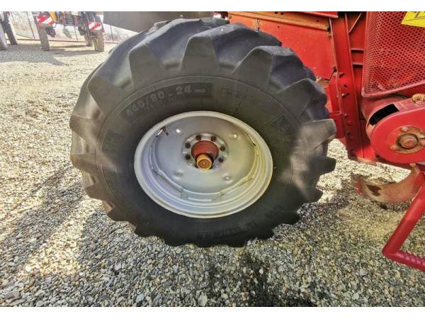 Комбайн Case IH 2388 (1999)
