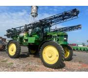 Самохідний обприскувач John Deere 4710