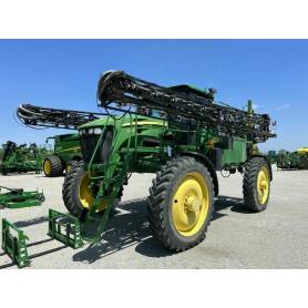 Самоходный опрыскиватель John Deere 4830 (2007)