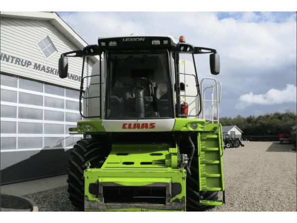 Комбайн Claas Lexion 570  (2007)