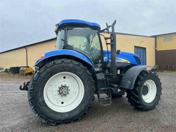 Трактор New Holland T7060 (2008)