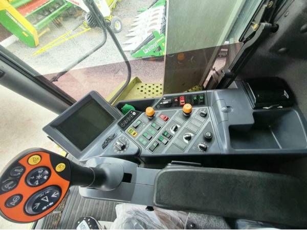 Комбайн Claas Lexion 600 (2008)