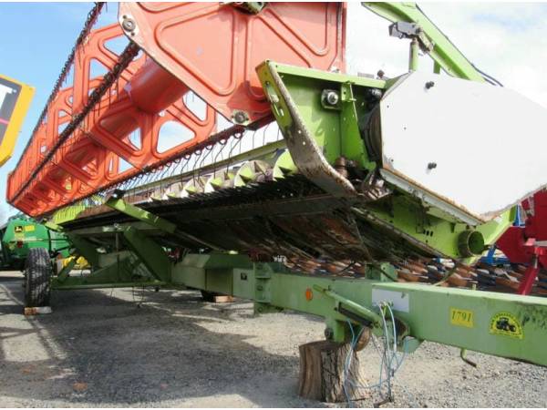 Жатка зернова Claas C900 (2002)