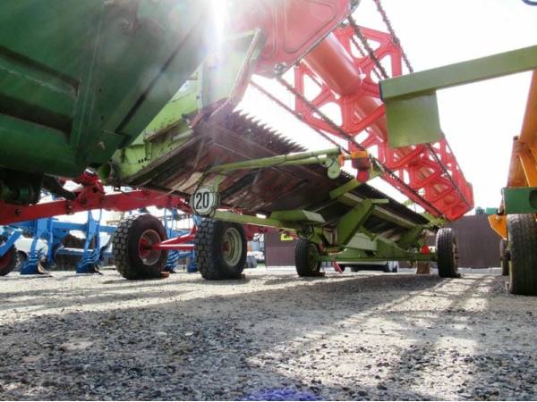 Жатка зернова Claas C900 (2002)