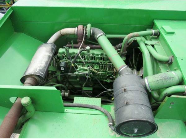 Комбайн John Deere 2264 (2000)