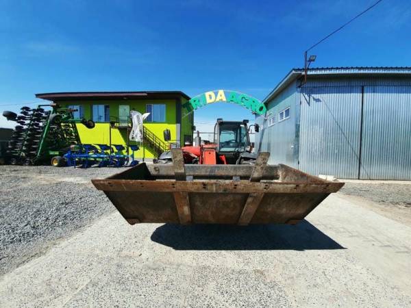 Навантажувач Manitou MLT 634 120 (2003)