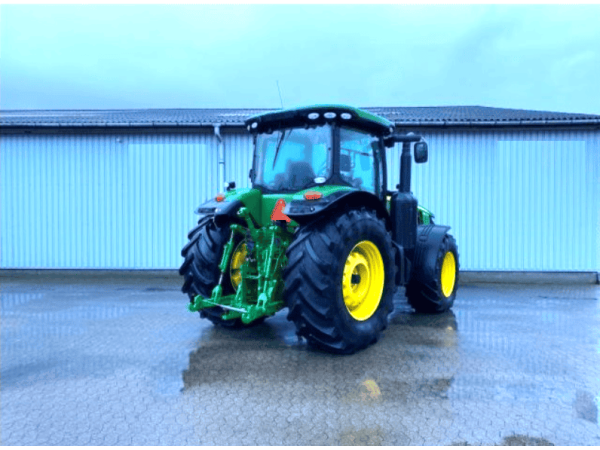Трактор John Deere 8335 R (2014)