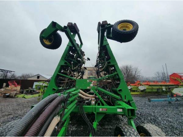 Сівалка пневматична John Deere 1890 (2013)