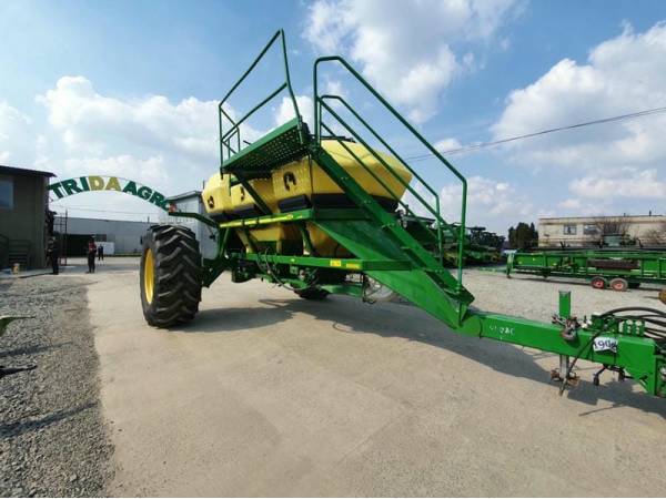 Сівалка пневматична John Deere 1890 (2013)
