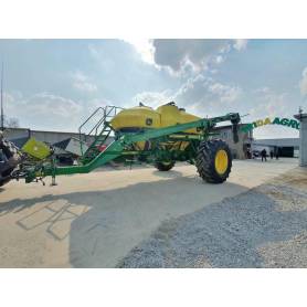 Сеялка пневматическая John Deere 1890 (2013)