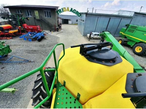 Сівалка пневматична John Deere 1890 (2013)