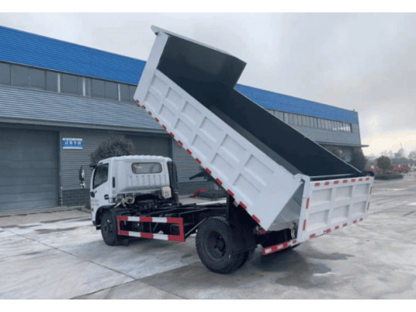 Самосвал Dongfeng (2023)