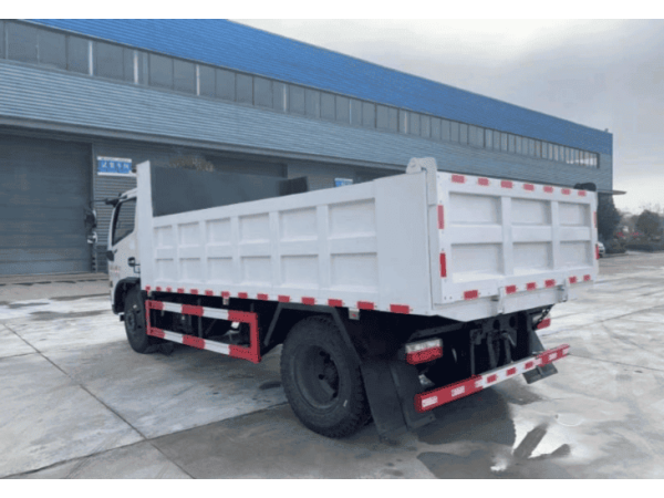 Самосвал Dongfeng (2023)