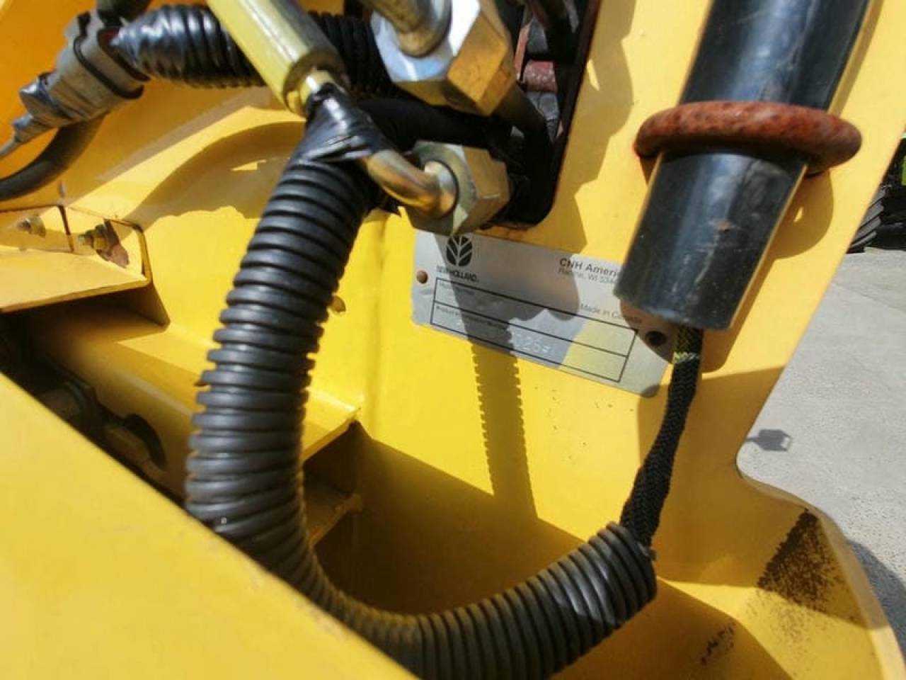 Жатка зерновая New Holland 74C