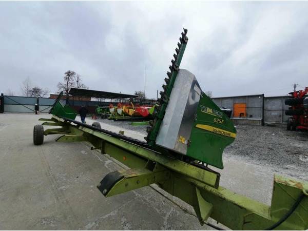 Ріпаковий стіл John Deere Zurn 7.6 під 625F (2005)