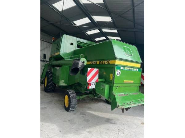 Комбайн John Deere 1177 (1990)
