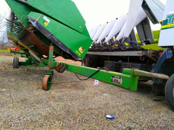 Візок під жатку John Deere 5.5 метрів (1990)