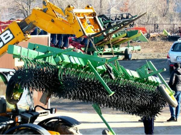 Ротаційна Борона мотика John Deere 400 9 метрів (2007)