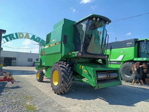 Комбайн John Deere 1188 (1996)