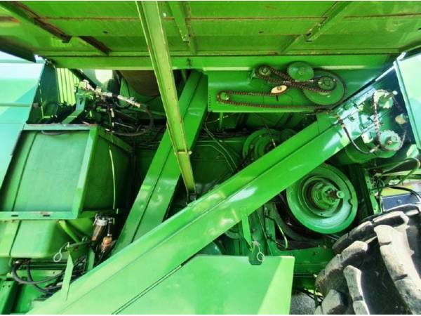 Комбайн John Deere 1188 (1996)