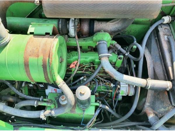 Комбайн John Deere 1188 (1996)