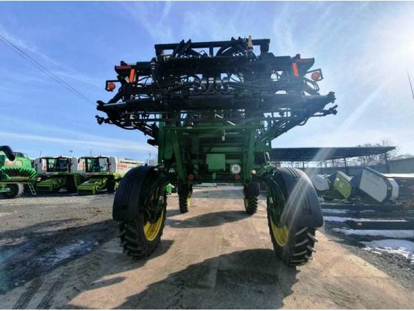 Самохідний обприскувач John Deere 4730 (2012)