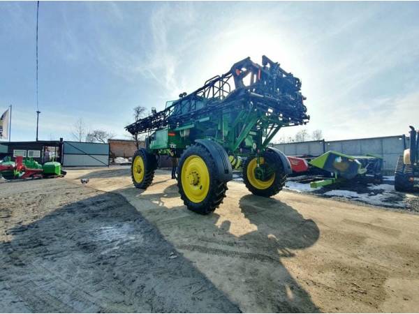 Самохідний обприскувач John Deere 4730 (2012)