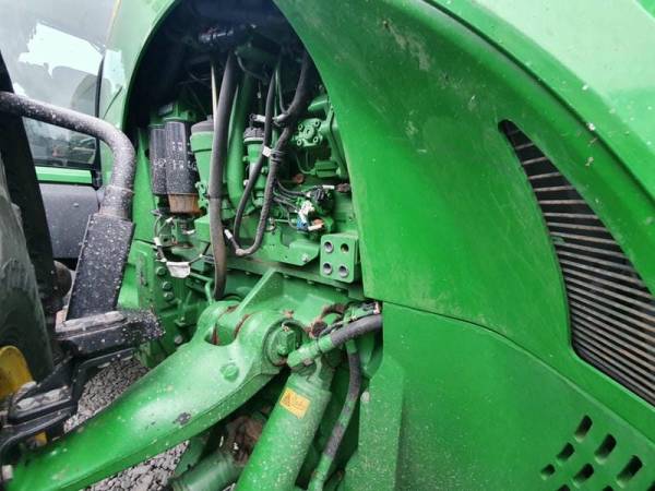 Трактор John Deere 8360R (2012)