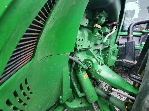 Трактор John Deere 8360R (2012)