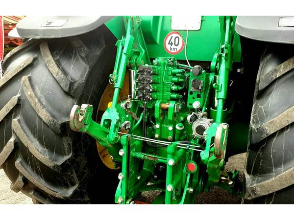 Трактор John Deere 8430 (2008)