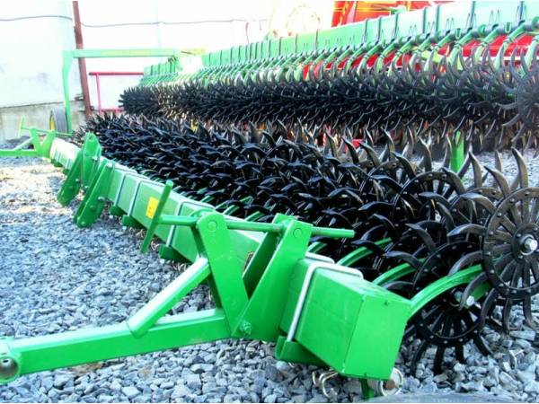 Ротаційна Борона мотика John Deere 400 6,6 метрів (2008)